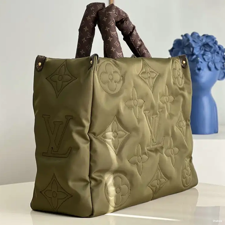 Bag LV 2112YA0030 0626